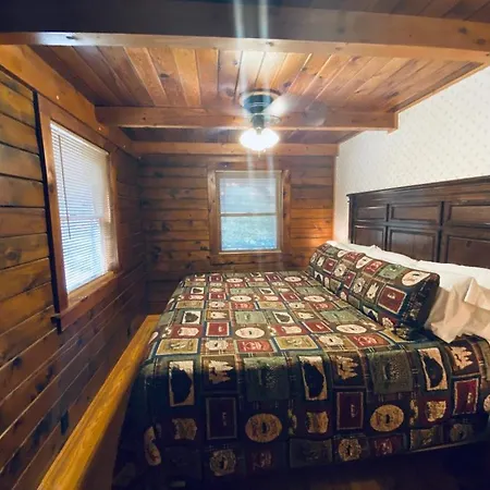 Cozy Cabin At Bear Mountain Log Cabins Eureka Springs Exterior photo