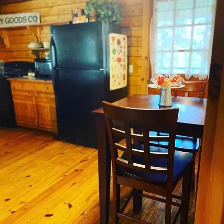 Cozy Cabin At Bear Mountain Log Cabins Eureka Springs Exterior photo